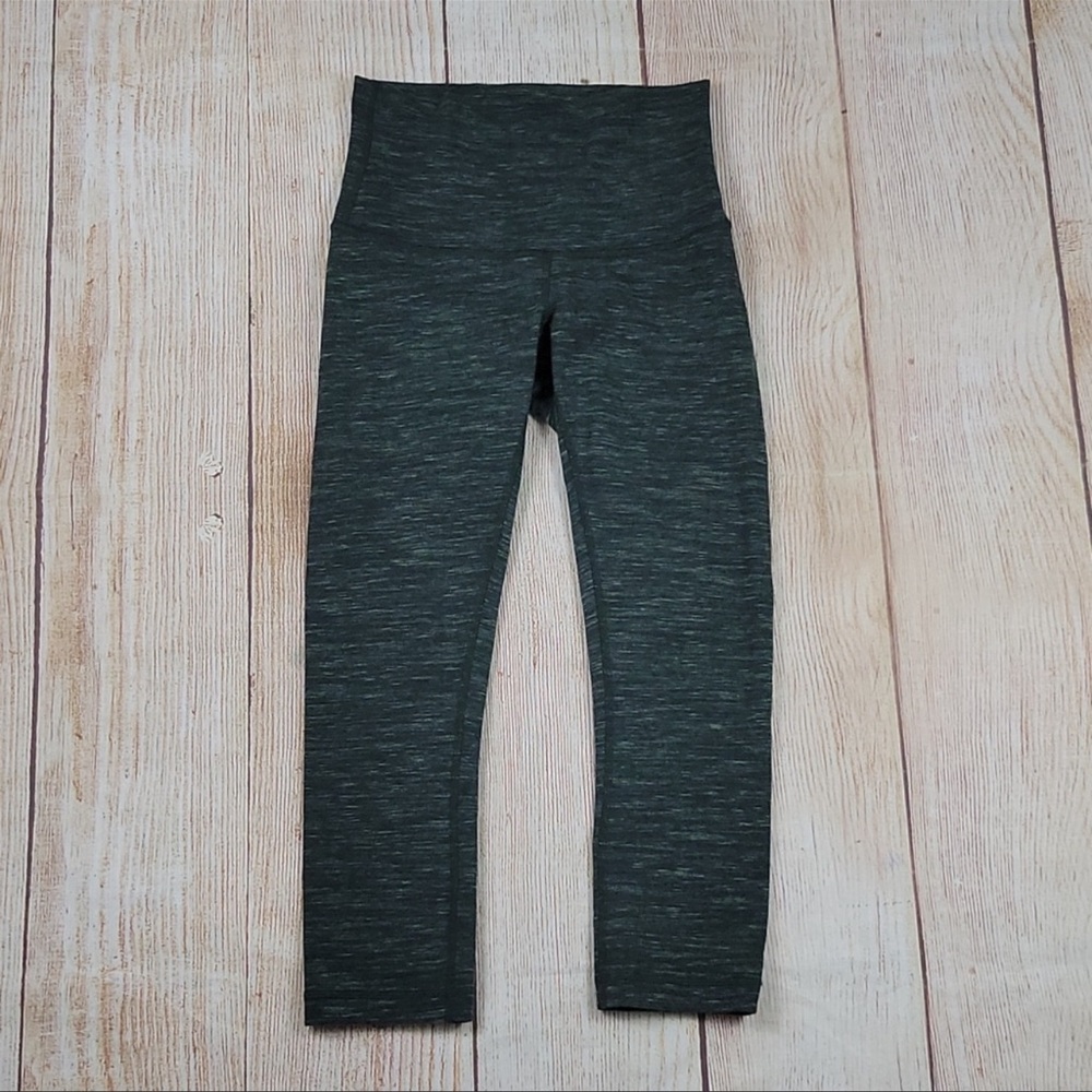 Pre owned Lululemon Wunder Under Rain Gator Green Capri Size 4